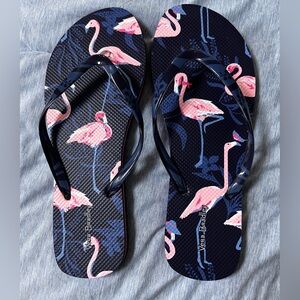 Vera Bradley Navy and Pink Flamingo Flip Flops Women’s Size 9-10